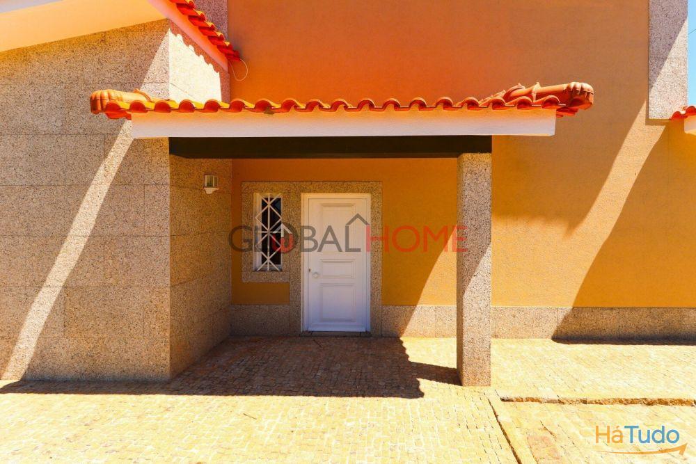 Moradia T5 com piscina em Amarante Moradia T5 com piscina em Amarante
