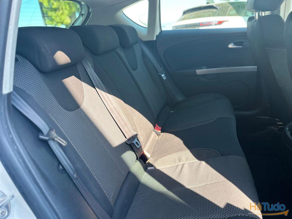 Seat Leon 1.6 TDi Reference Seat Leon 1.6 TDi Reference