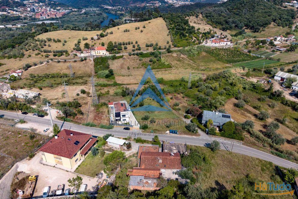 Terreno Urbano com Projeto | Coimbra