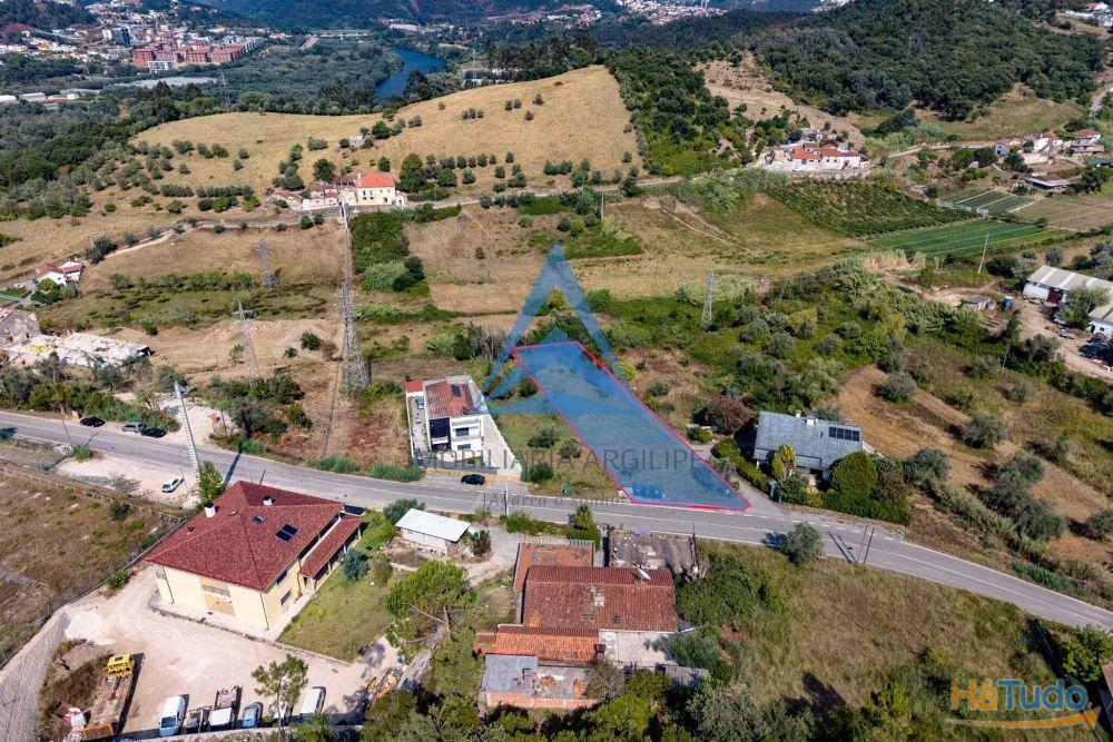 Terreno Urbano com Projeto | Coimbra