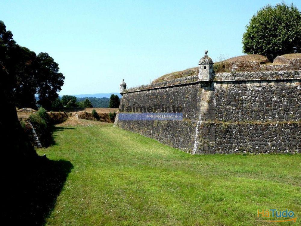 Moradia com NATUREZA, tipo V3, pr�xima Rio Minho. Portugal, Viana do Castelo, Valen�a.