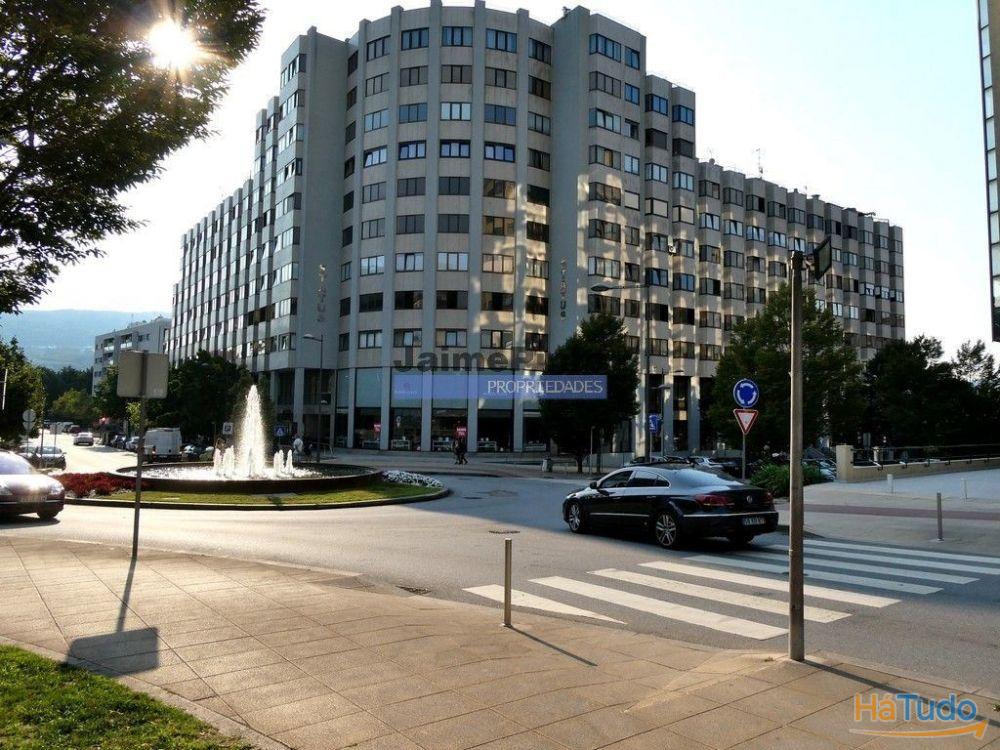 Moradia com NATUREZA, tipo V3, pr�xima Rio Minho. Portugal, Viana do Castelo, Valen�a.