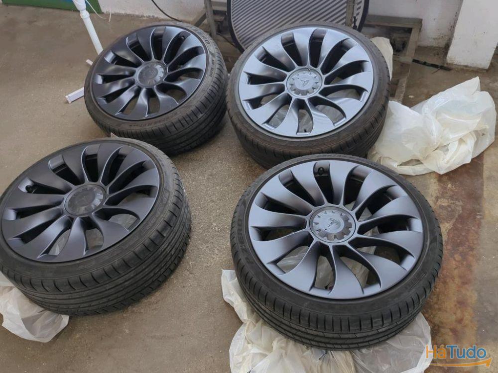 Tesla Model Y Performance Dual Motor AWD
