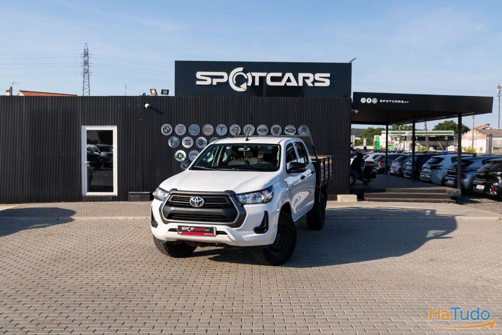 Toyota Hilux 2.4 D-4D 2WD CD CM