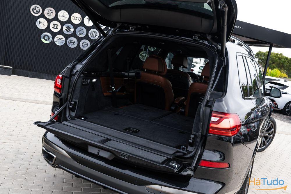 BMW X7 M50d