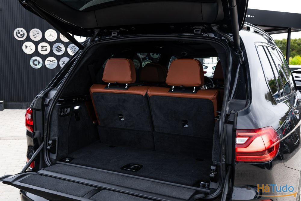 BMW X7 M50d
