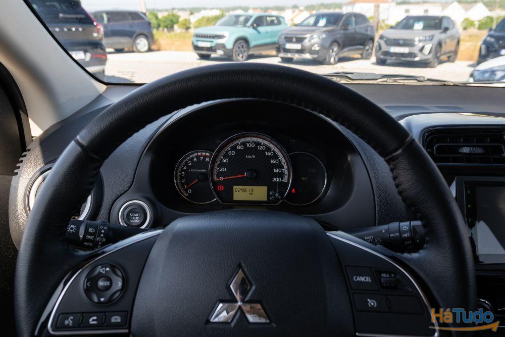 Mitsubishi Space Star 1.2 Intense Connect Edition