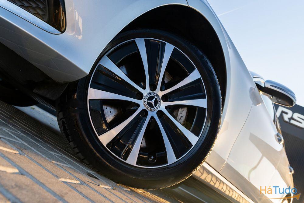 Mercedes Benz E 300 de Avantgarde 4Matic