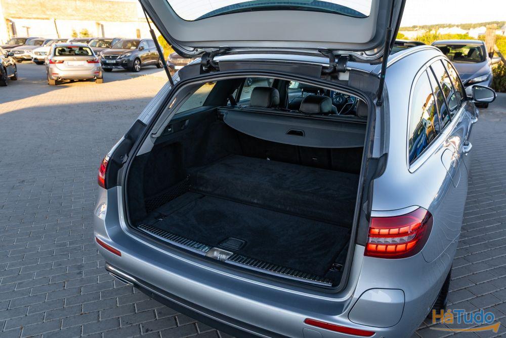 Mercedes Benz E 300 de Avantgarde 4Matic