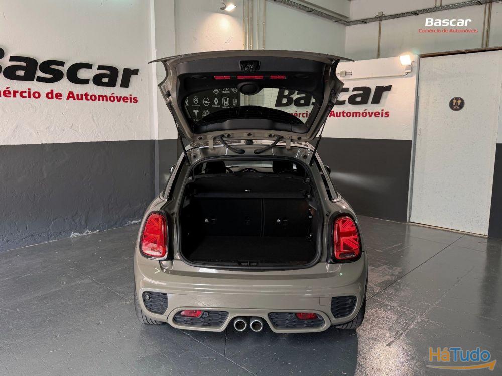 MINI 5 Portas Cooper SD Auto