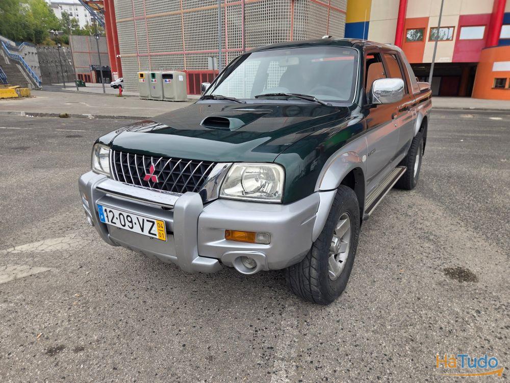 Mitsubishi Strakar 4x4 automatica Mitsubishi Strakar 4x4 automatica