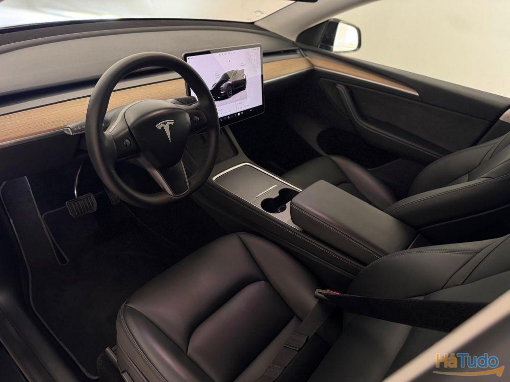 Tesla Model Y Long Range Tração Integral Tesla Model Y Long Range Tração Integral