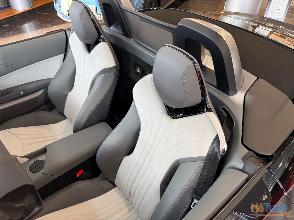 MG Cyberster 77 kWh GT MG Cyberster 77 kWh GT
