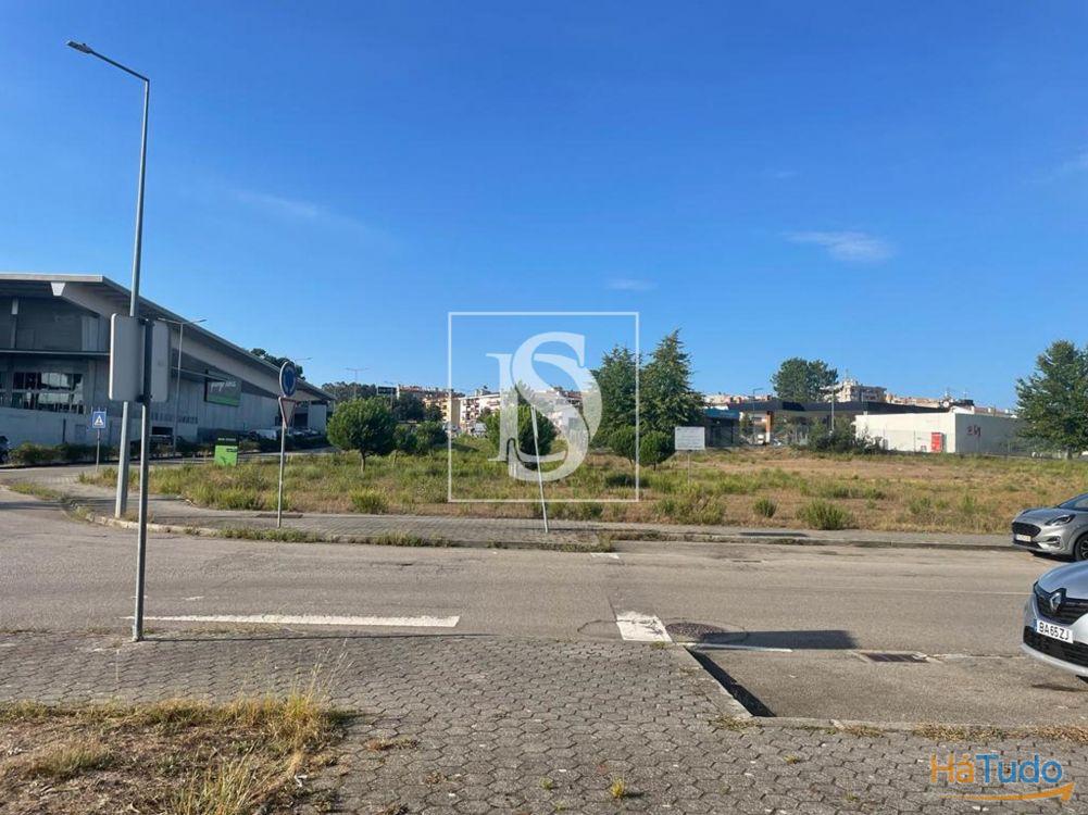 Terreno Venda em Santa Maria da Feira, Travanca, Sanfins e Espargo,Santa Maria da Feira Terreno Venda em Santa Maria da Feira, Travanca, Sanfins e Espargo,Santa Maria da Feira