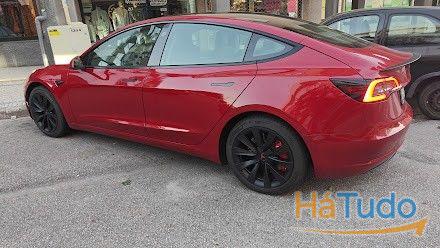 Tesla Model 3 Standard RWD Tesla Model 3 Standard RWD