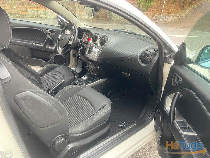 Alfa Romeo MiTo 1.3 JTD Distinctive Alfa Romeo MiTo 1.3 JTD Distinctive