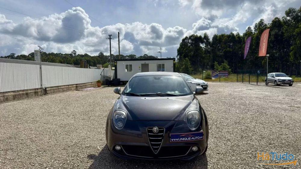 Alfa Romeo Mito 1.6 JTD Distinctive Alfa Romeo Mito 1.6 JTD Distinctive