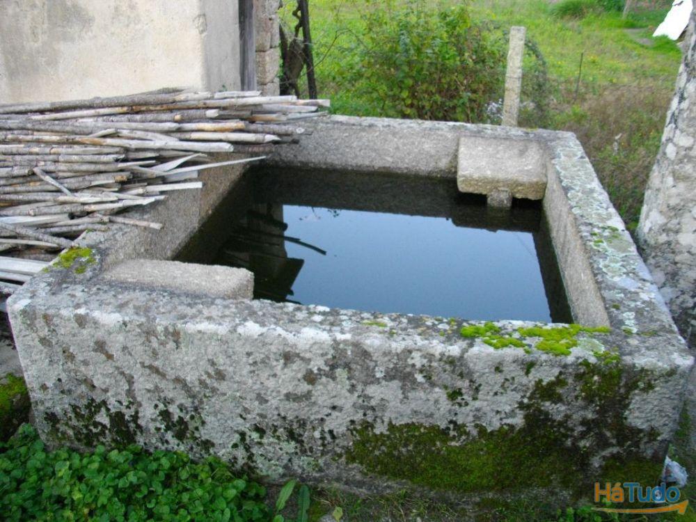 Venda de Terreno em Lagares
