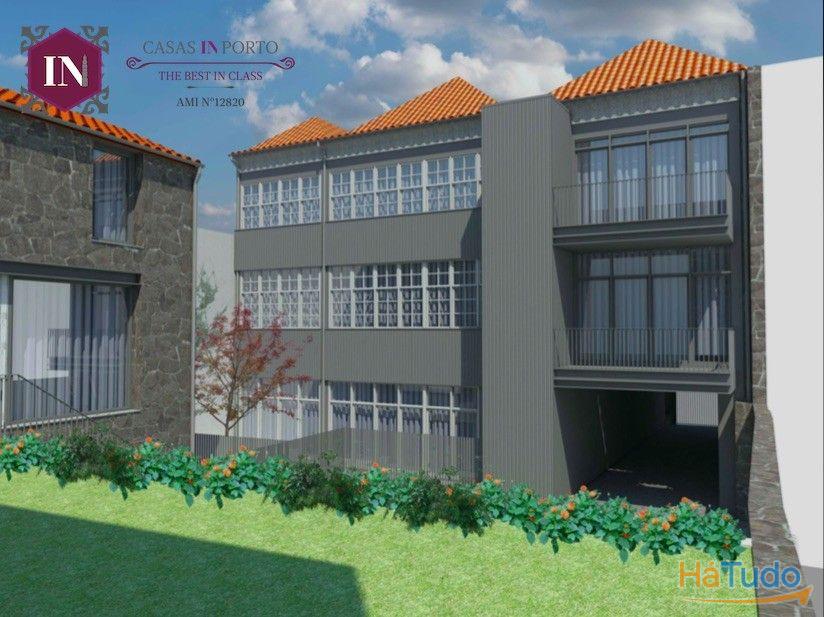 Moradia V3 com lugar de garagem - Edifico Campus da Pátria II