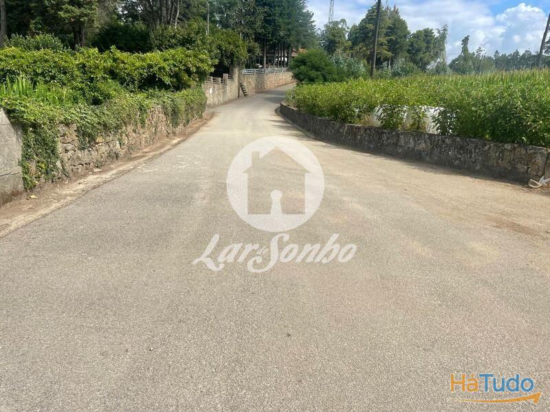 Terreno Agrícola e Florestal de 14.349m2 em Ferreiró, Vila do Conde Terreno Agrícola e Florestal de 14.349m2 em Ferreiró, Vila do Conde