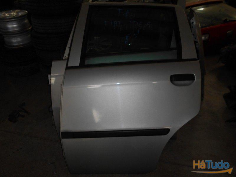 Porta trás esq Fiat Idea 1.3 Multijet ano 2005