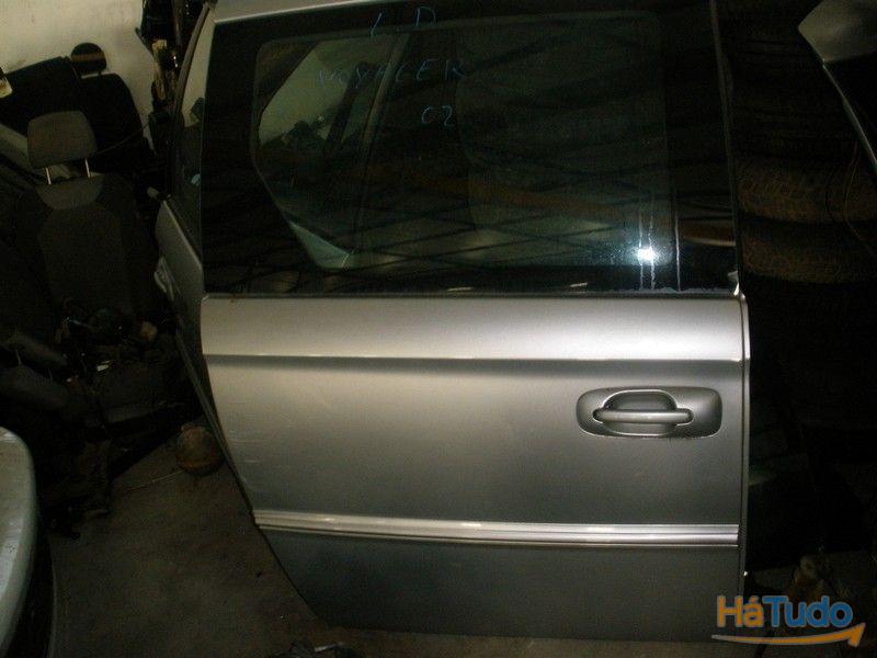 Porta lateral esq / drt Chrysler Grand Voyager 2.5CRD ano 02