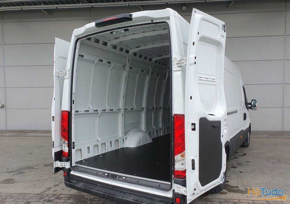 Transportes low cost.Entregas e mudanças Transportes low cost.Entregas e mudanças