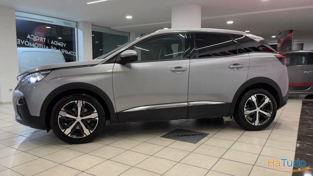 Peugeot 3008 1.5 BlueHDi Allure Pack Peugeot 3008 1.5 BlueHDi Allure Pack